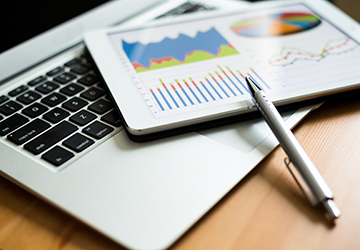 Is Data Analytics More than Big Data?