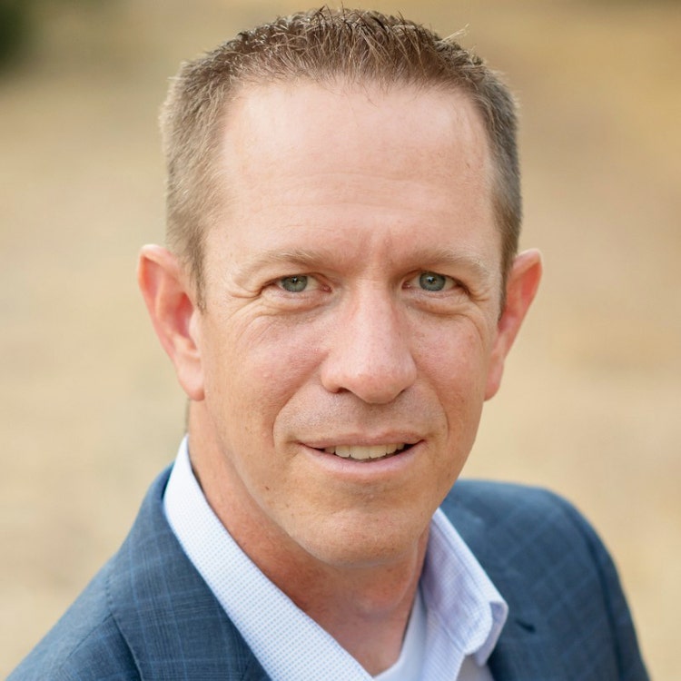 Kevin Kohn headshot portrait